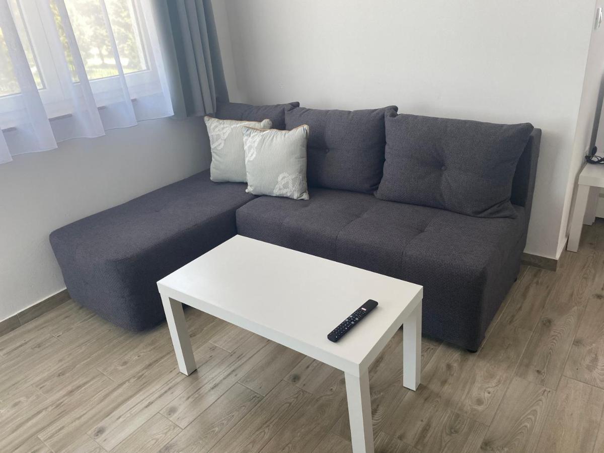 Villa Mara Pula Exteriör bild