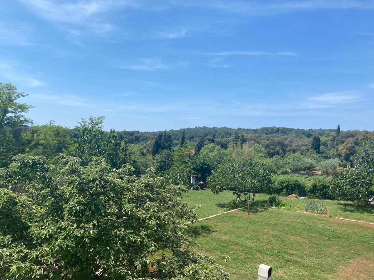 Villa Mara Pula Exteriör bild